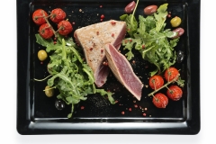 Thunfischsteak-mit-Rucolasalat
